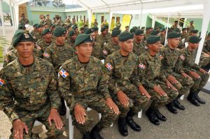 Ejército de RD prohibe a sus miembros expresarse en medios y redes sociales Ejército de RD prohibe a sus miembros expresarse en medios y redes sociales