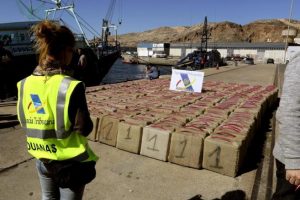 ESPAÑA: Ocupan 78 kg de cocaína oculta en carga de fruta desde Rep. Dominicana