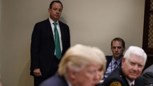 EEUU: Confirman discusión de informe Trump-Rusia con FBI