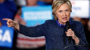 Embajador ruso también se habría reunido con asesores de Hillary Clinton