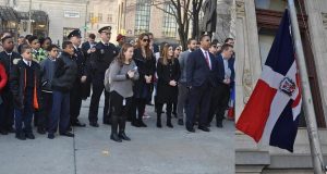 FILADELFIA: Dominicanos izan bandera en Plaza Dilworth FILADELFIA: Dominicanos izan bandera en Plaza Dilworth