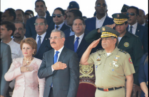 Presidente Danilo Medina: “Debemos seguir unidos para sacar el país adelante” Presidente Danilo Medina: “Debemos seguir unidos para sacar el país adelante”