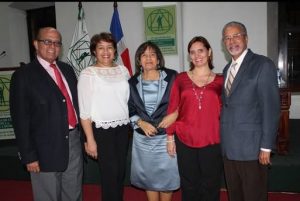 Academia de Ciencias presenta libro Mujeres de la Patria