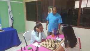 Patricia Evarista domina Femenino de Ajedrez