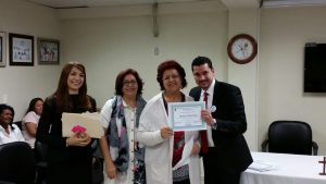 SANTIAGO: Centro celebra vigésimo aniversario