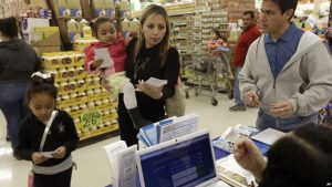 EEUU: Grupos hispanos se oponen a derogación de Obamacare
