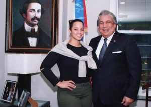 Consulado RD en NY reconoce trayectoria actriz Dascha Polanco