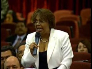 Apoyan paro internacional de mujeres