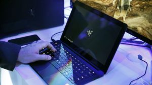 EEUU prohibe equipaje electrónico de mano a 8 países de Medio Oriente y África