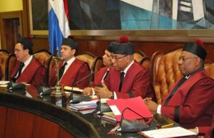 Constitucional rechaza dos acciones dirigidas a prohibir reelección en RD Constitucional rechaza dos acciones dirigidas a prohibir reelección en RD