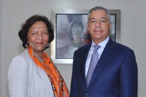 Ministro Hacienda se reúne con directora Banco Mundial para el Caribe