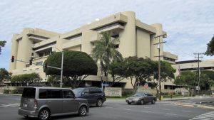 HAWÁI: Juez suspende orden revisada de restricción de viajes