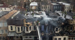 Incendio en El Bronx deja a cinco bomberos y un civil heridos