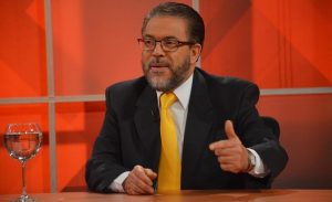Moreno: «Danilo y PLD están enlodados hasta el cuello» con el caso Odebrecht Moreno: «Danilo y PLD están enlodados hasta el cuello» con el caso Odebrecht