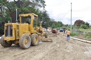 SANTIAGO: Gobierno anuncia la construcción de 143 obras