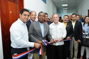 LA VEGA: Industria y Comercio inaugura dos centros «Mipymes» LA VEGA: Industria y Comercio inaugura dos centros «Mipymes»