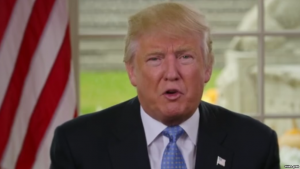 Encuestas: Trump es impopular pero aguanta el golpe