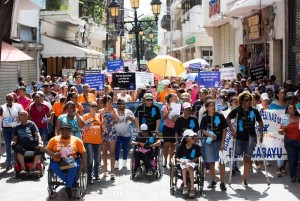 Cientos de mujeres dominicanas reclaman despenalizar el aborto