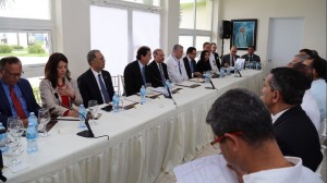 Ciudad Juan Bosch ha vendido más de 7.000 viviendas; Medina dirige reunión