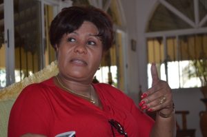 Josefa Castillo dice a perremeistas que no hay trabajo para todos