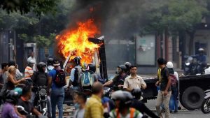 VENEZUELA: Un muerto y varios heridos tras nueva protesta opositora