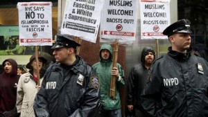 EEUU: Protestas contra sharía e islamofobia coinciden en ciudades