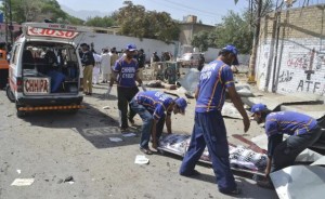 PAKISTAN: Doble atentado deja al menos 25 muertos PAKISTAN: Doble atentado deja al menos 25 muertos