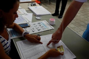 P.Rico, una isla en bancarrota, acude a plebiscito en busca de identidad