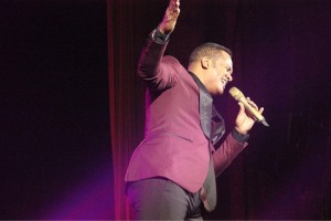 NY: Salsero Alex Matos deleita en el United Palace NY: Salsero Alex Matos deleita en el United Palace