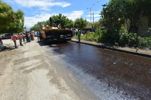 SJM: Gobierno inicia amplio plan de asfaltado