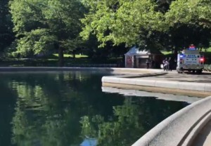 Hallan cadáver en un estanque de Central Park