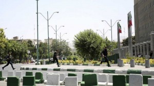 IRAN: La policía mata al autor intelectual de los atentados de Teherán