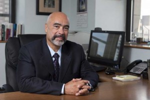 Destacan efecto nuevas leyes segregacionistas en comunidad latina