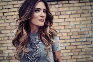 Kany García lanzará nuevo álbum con Sabina, Páez y Lafourcade