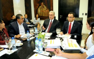 Anuncian medidas agilizar construcción centros educativos