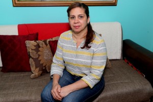 Hispana demanda hospitales le extirparon seno por error