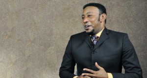 Anthony Santos: “Estoy usado, sí, pero en perfectas condiciones”