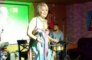 Sonia Alfonso: Jazz y bolero que encanta