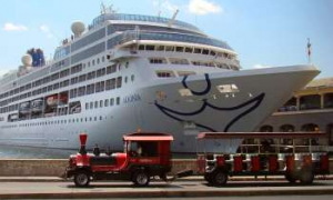 284 mil estadounidenses viajan Cuba entre enero y mayo