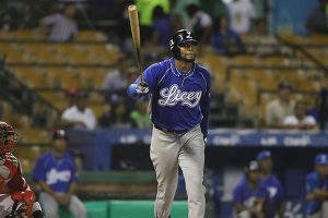 Licey derrota Leones en beisbol invernal Licey derrota Leones en beisbol invernal