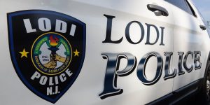 NUEVA JERSEY: Arrestan dos dominicanos con drogas y armas