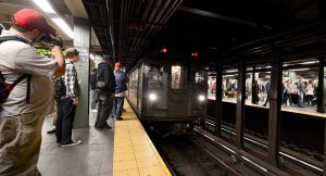 Metro y autobuses NY dicen no a los anuncios de alcohol