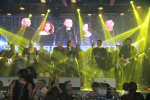 The New York Band estremece Hard Rock The New York Band estremece Hard Rock