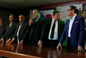 Abogados seleccionan Comisión Electoral normará comicios Abogados seleccionan Comisión Electoral normará comicios