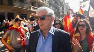 Vargas Llosa en marcha Barcelona: Marchamos contra el nacionalismo