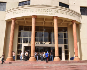 SANTIAGO: Enjuician exempleados de Aduanas acusados de desfalco