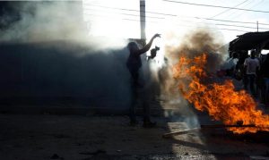 MEXICO: Choques de bandas por robo combustible dejan 12 muertos