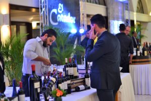 Cámara Española celebra degustación de vinos españoles