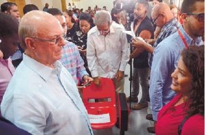 Hipólito ve el descrédito judicial coloca RD en «caminos inciertos»