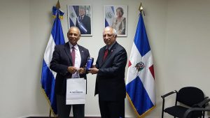 Embajador R. Dominicana fortalece lazos e intercambio comercial con El Salvador